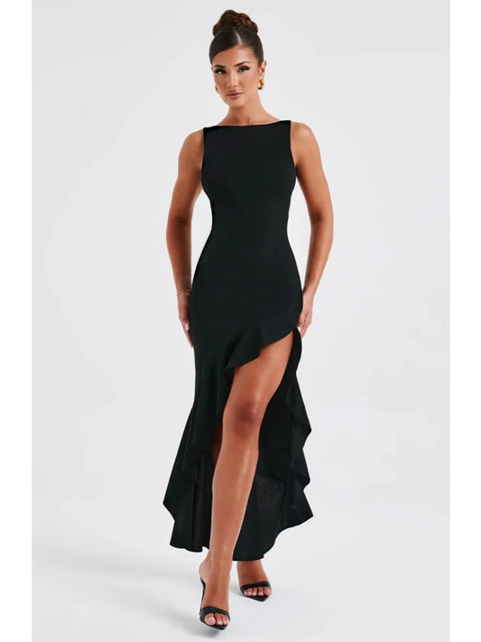 Effortlessly Edgy: Ruched Maxi Dress with Modern Details